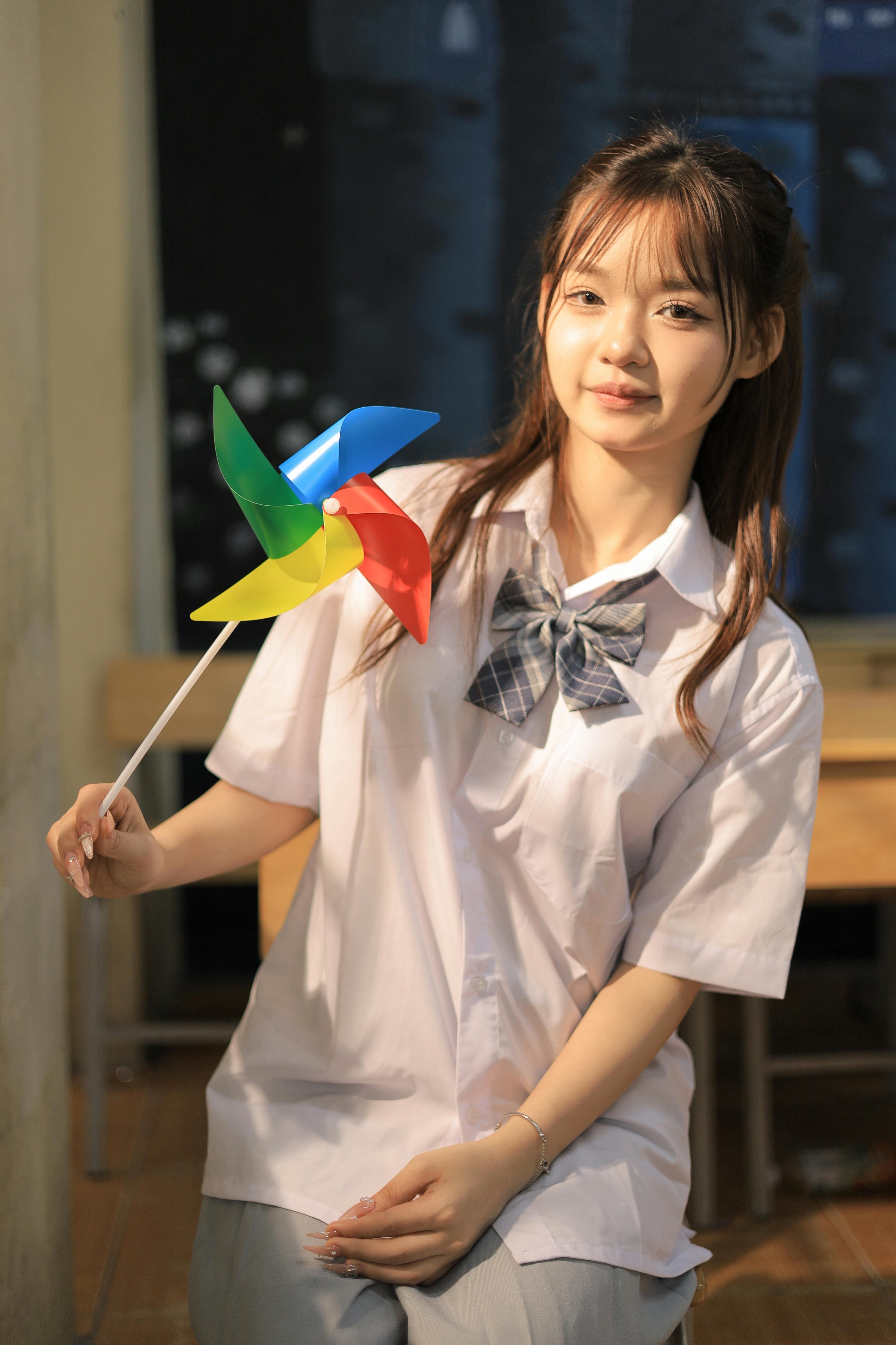 Hồng Quang Official 讨论热度图片